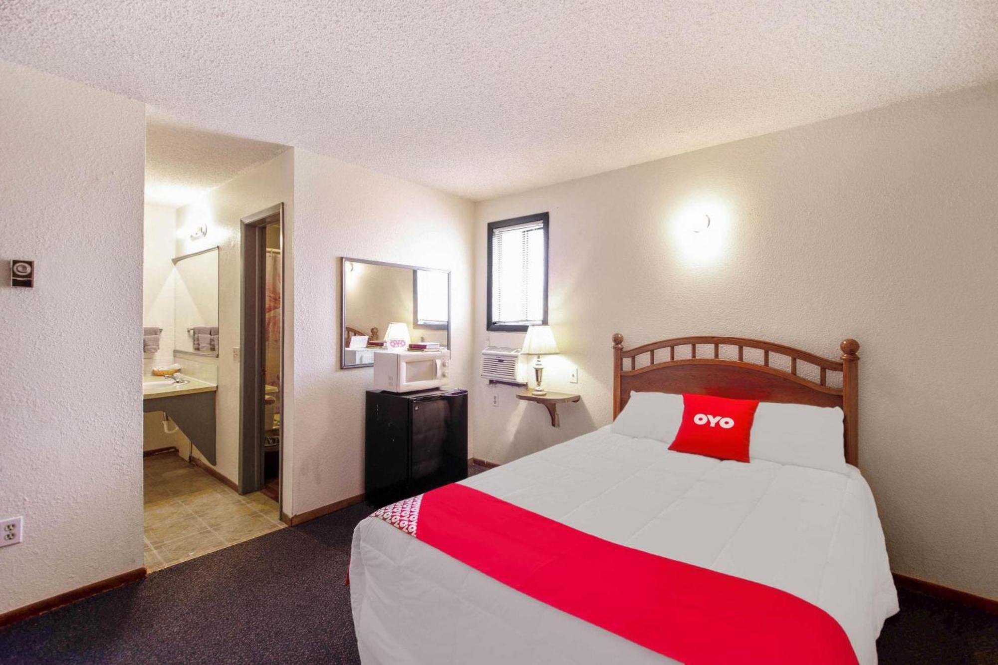 Oyo Hotel Cheyenne Wells - Us 40 Buitenkant foto