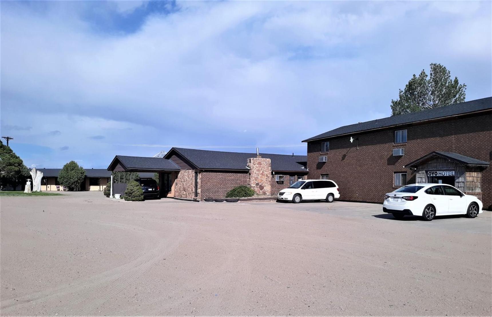Oyo Hotel Cheyenne Wells - Us 40 Buitenkant foto